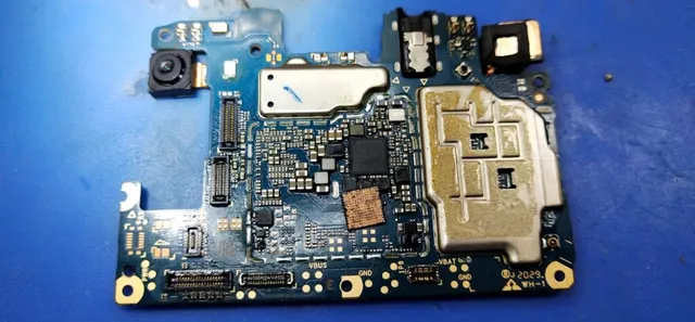 Royal Hi-Tech Service Center - 3