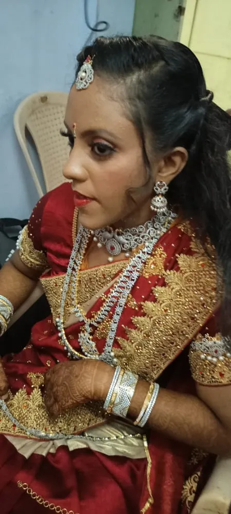 CAUVERY SALONS -SPA/BEAUTY/BRIDAL/TATTOOS ERODE - 4