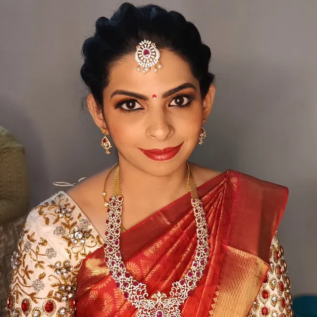 Jana's Beauty Parlour - 4