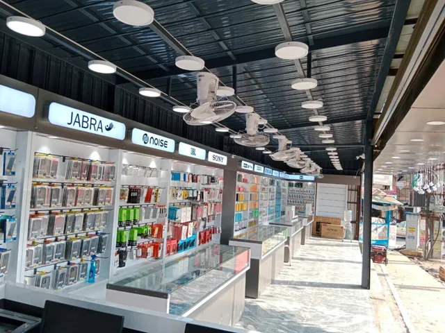 Supreme Mobiles- VSP Corner, Erode - 2