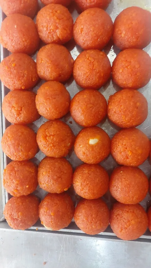 SRI VENKATRAMANA SWEET'S AND CAKES - 4