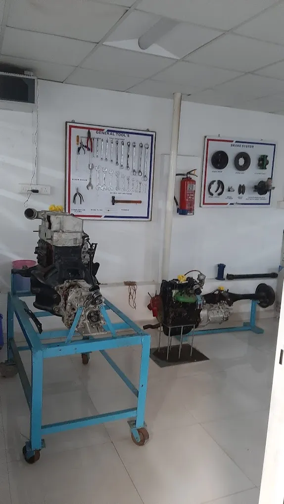 Maruti Suzuki Driving School Erode - 4