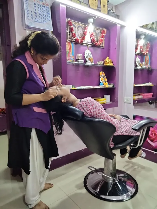 Bindhu Beauty Care & Spa - 4