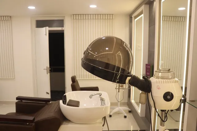 SKM ayurvedic spa - 5