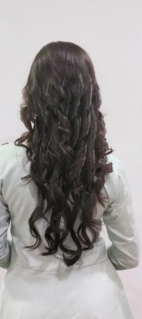 STUDIO 11 Salon and Spa Airbypass Road - 7