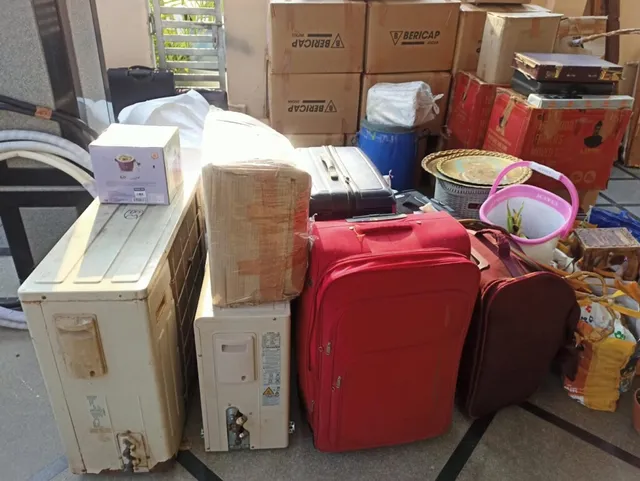 SRI CHANDANA PACKERS AND MOVERS - 2