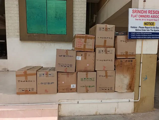 SRI CHANDANA PACKERS AND MOVERS - 5