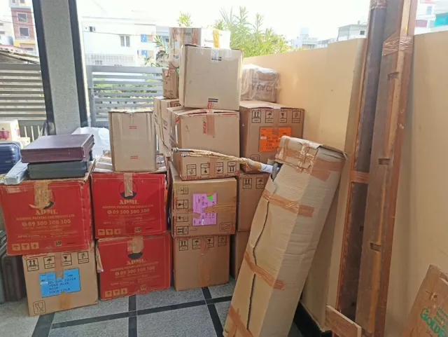 SRI CHANDANA PACKERS AND MOVERS - 6