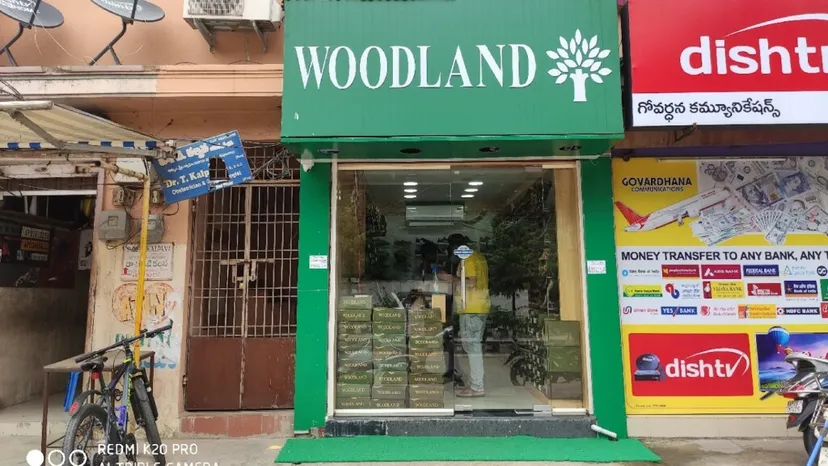 WOODLAND ATIDUDE SHOE-SKECHERS,BIRKENSTOCK,HAPPENSTANCE,PUMA,CROCS,ADIDAS,LEE COOPER