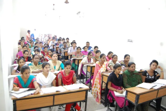 Sreedhar's CCE Tirupati, BANK pos, SSC CGL, RRB coaching Center - 2