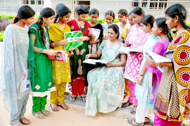 VISWAM SAINIK & NAVODAYA COACHING INSTITUTE - 2