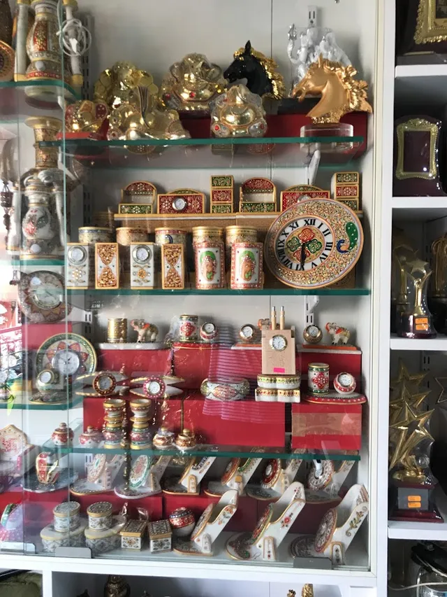 Modern Gift Centre - 7