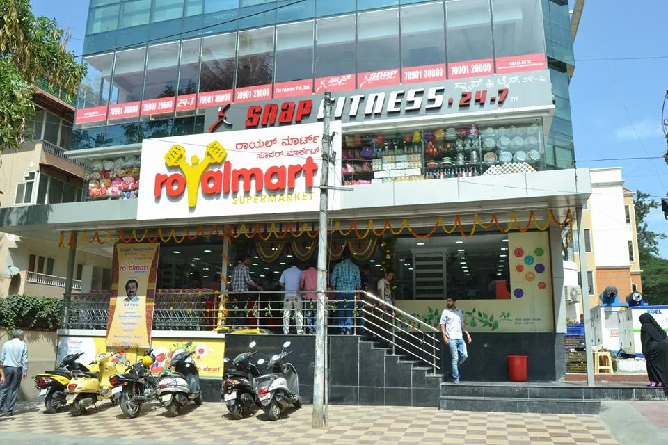 Royalmart Supermarket Richmond Town