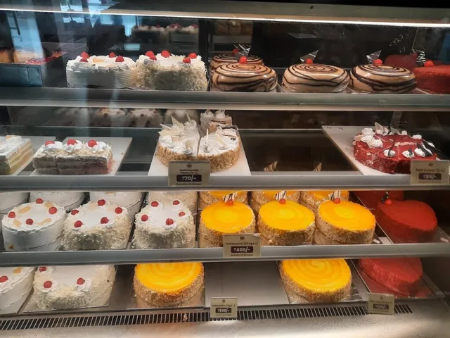 Iyengars Oven Fresh - Bakery ,Cake Shop - 2