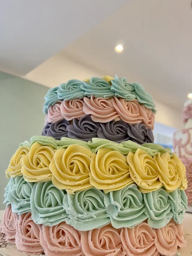 Magnolia Bakery - 6