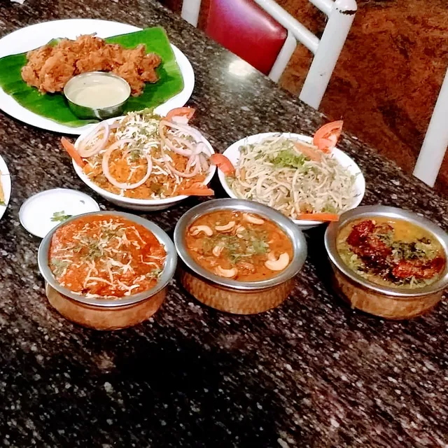 The Chariot Pure Vegetarian - 3