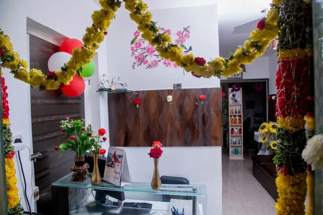 Reborn Beauty Ladies Salon - 4