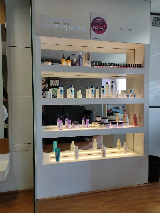 Naturals Salon & Spa - Devasandra, KRPuram, Bengaluru - 4