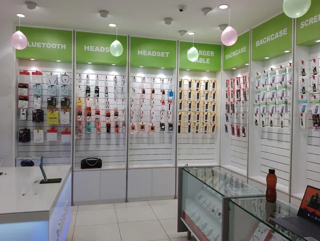 Poorvika Mobiles Hebbagodi - 3