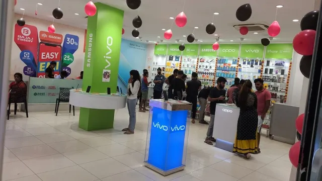 Poorvika Mobiles Hebbagodi - 6