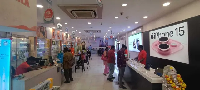 Poorvika Mobiles Basavanagudi - 2