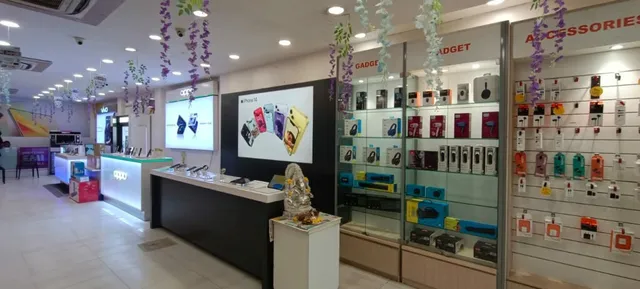 Poorvika Mobiles Basavanagudi - 3