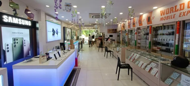 Poorvika Mobiles Basavanagudi - 5