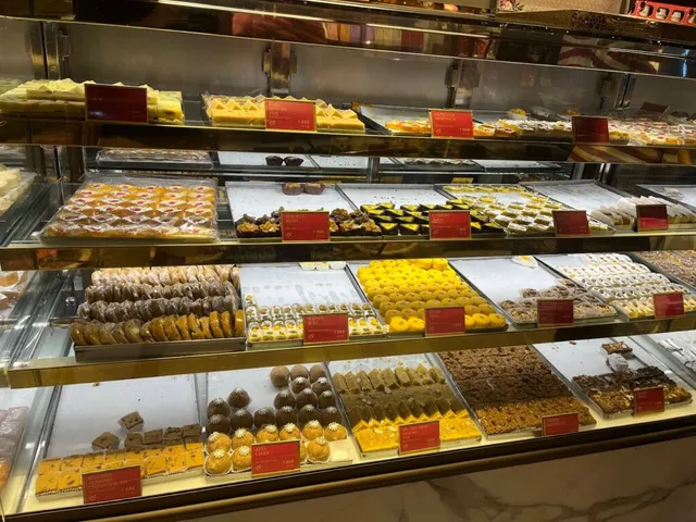 Anand Sweets and Savouries - 6