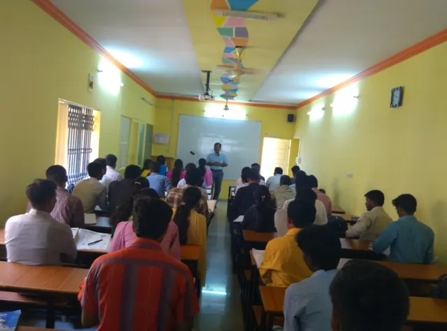 Spardha Mithra IAS Coaching Centre - 5