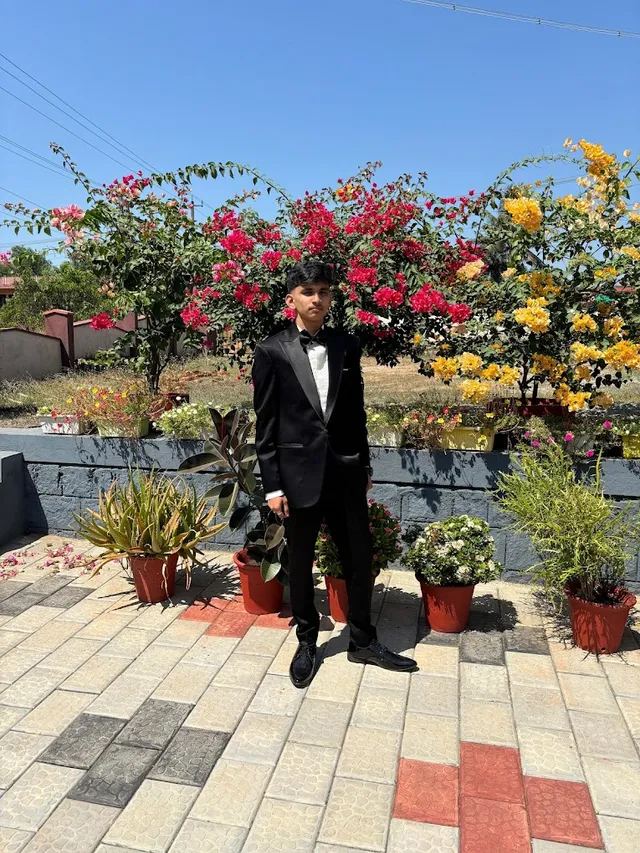 GROOM'S COLLECTION - 3