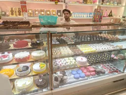 Maaru's Bakers & Cake Shop - Pimple Saudagar - 3