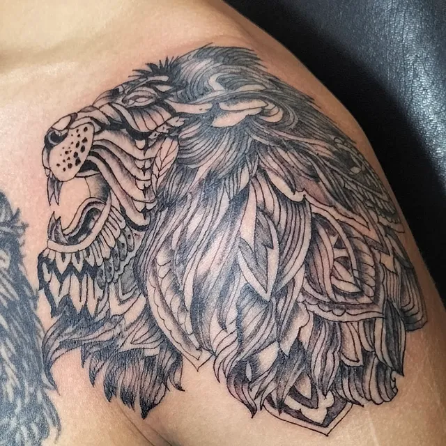 Buzzyinks Tattoos & Art launge - 4