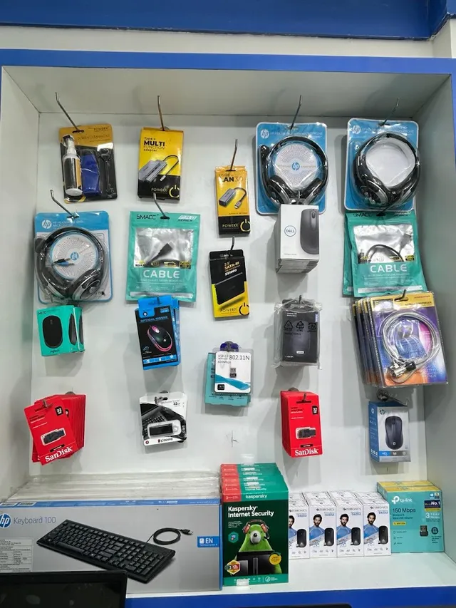 Laptop Store - Laptops | Computers | Mobile | Services Kharadi - 3