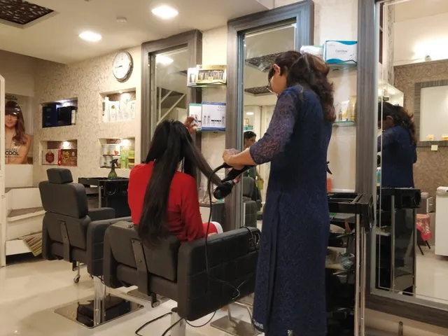 Bella Queen Ladies Beauty Parlour - 2