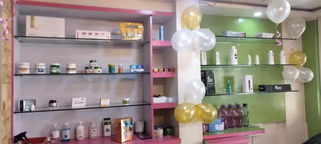 Lavish Hair and Beauty - 2