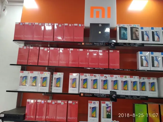 Agarwal mobile and electronics the mi preferred partner - 5
