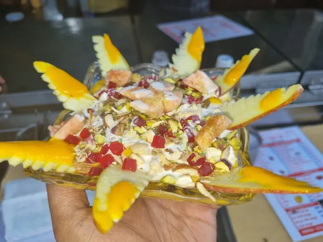 Hari Om Juice bar - 3