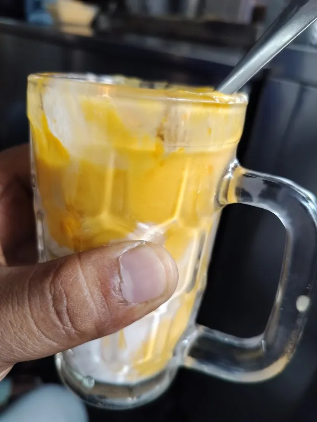 Hari Om Juice bar - 5