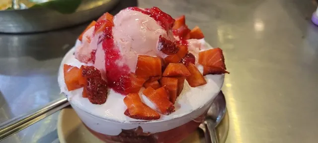 Girija Juice Bar - 6