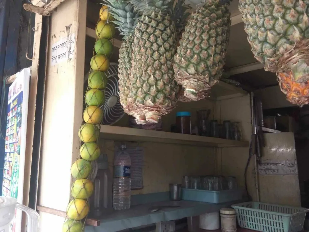 Kalyan Snacks And Juice Bar