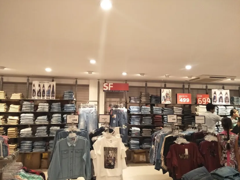 Pantaloons (SGS Mall, Pune)