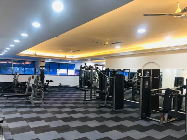Metrocity Sports Club Rambaug Colony - 4