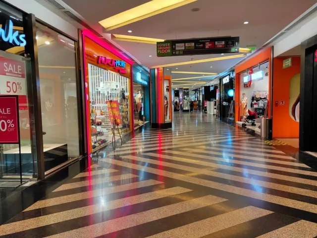 Mochi Shoes Pune - 2