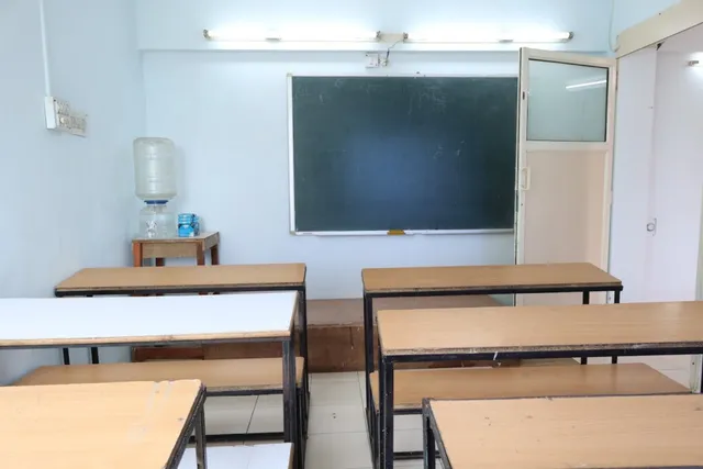 Waarjurkar Classes - 3