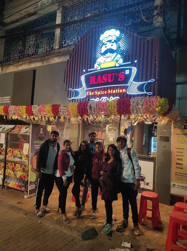 Rasu's The Spice Station BEST Vegetarian Restaurant in Kolkata - 4