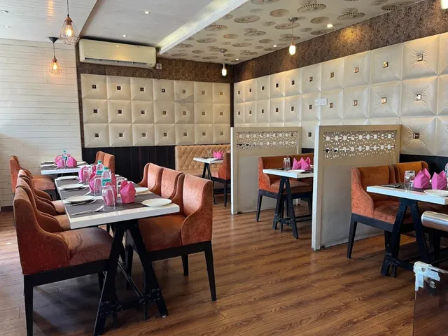 Plush 28 -Pure Veg Restaurant - 3