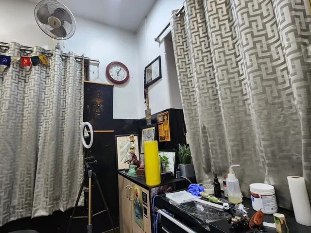 Unik Ink Tattoo Studio - 4