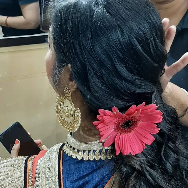 Siya's Ladies Beauty Parlour - 4