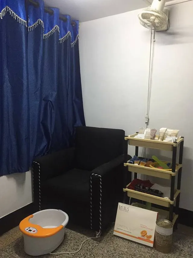 Chromatic Family Salon - 3