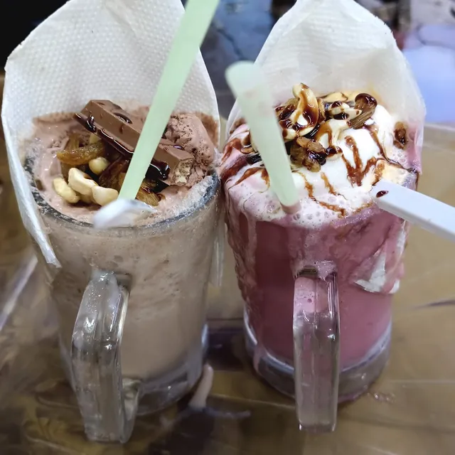 Delhi Ice Cream Shakes & Juice Corner - 4